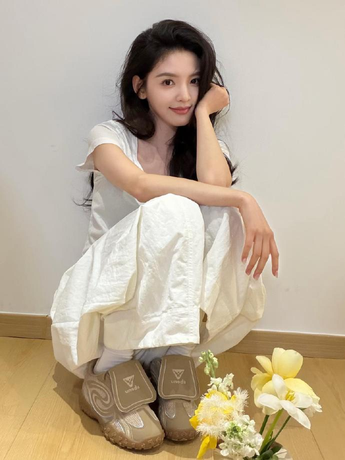 污污的漫画在线看热门推荐封面二